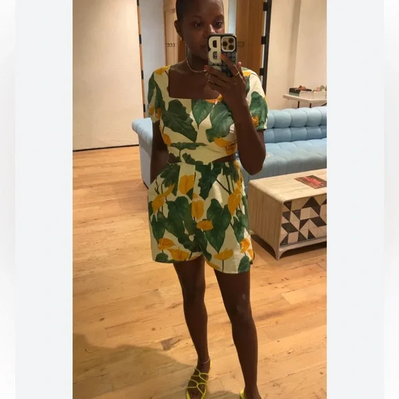 Farm Rio Cutout Tie-Back Romper - Size Medium - Picture 5 of 8